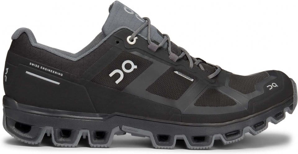 Trail-Schuhe On Running Cloudventure Waterproof Black/Graphit