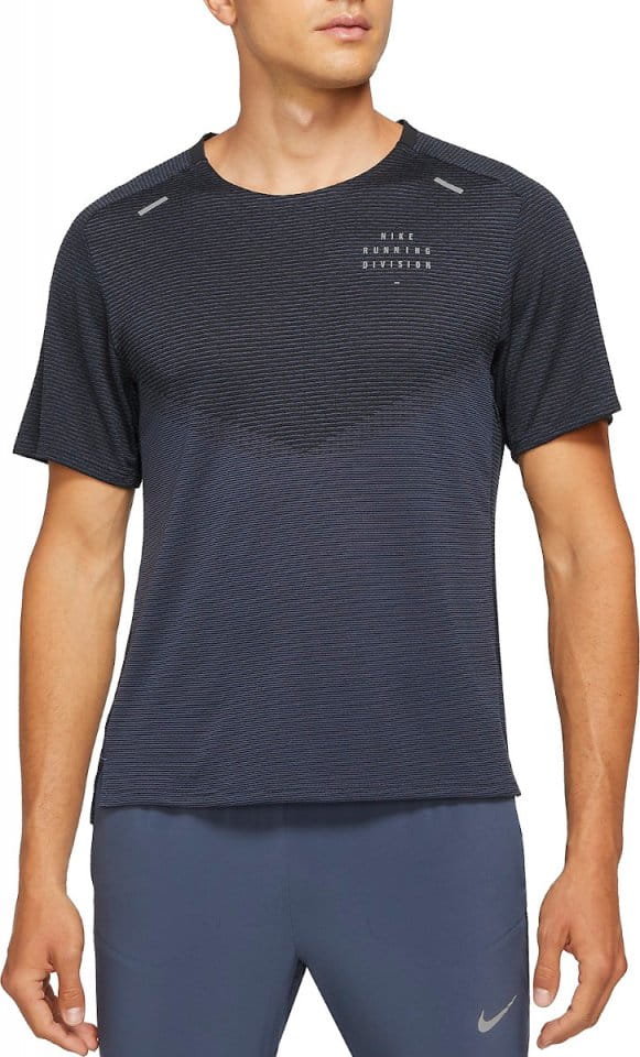 T-Shirt Nike Dri-FIT ADV Run Division Techknit Men s Short-Sleeve Top